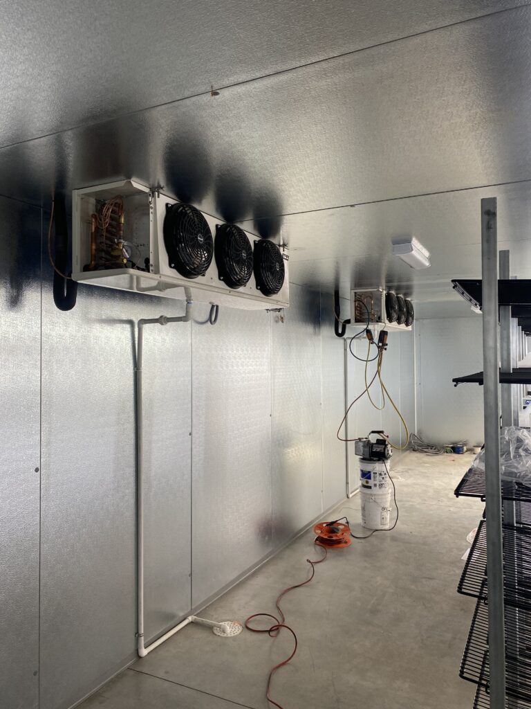 inside a room with 3 ac